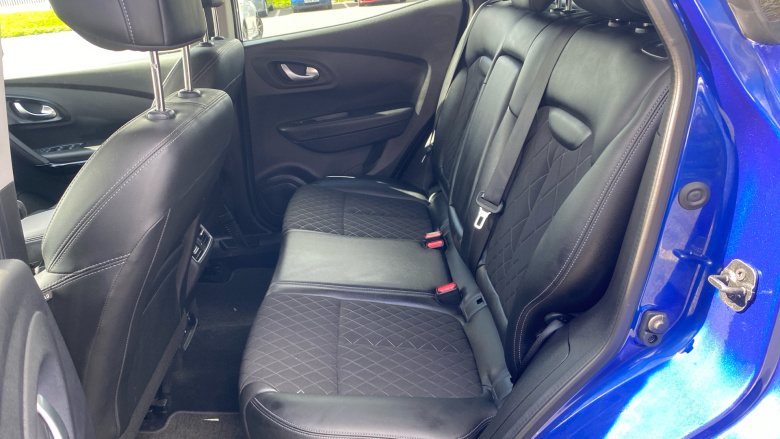 Renault Kadjar 1.3 TCE Iconic 5dr EDC Petrol Hatchback